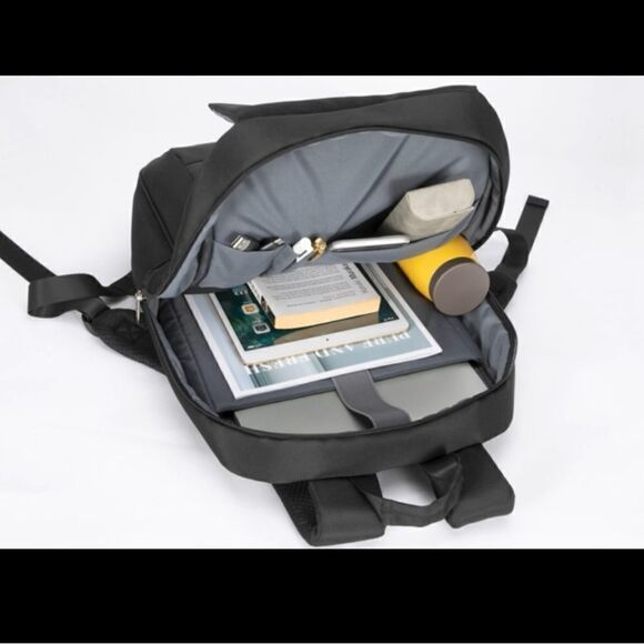 New Slim Lightweight Waterproof Backpack Black - Picture 3 of 9